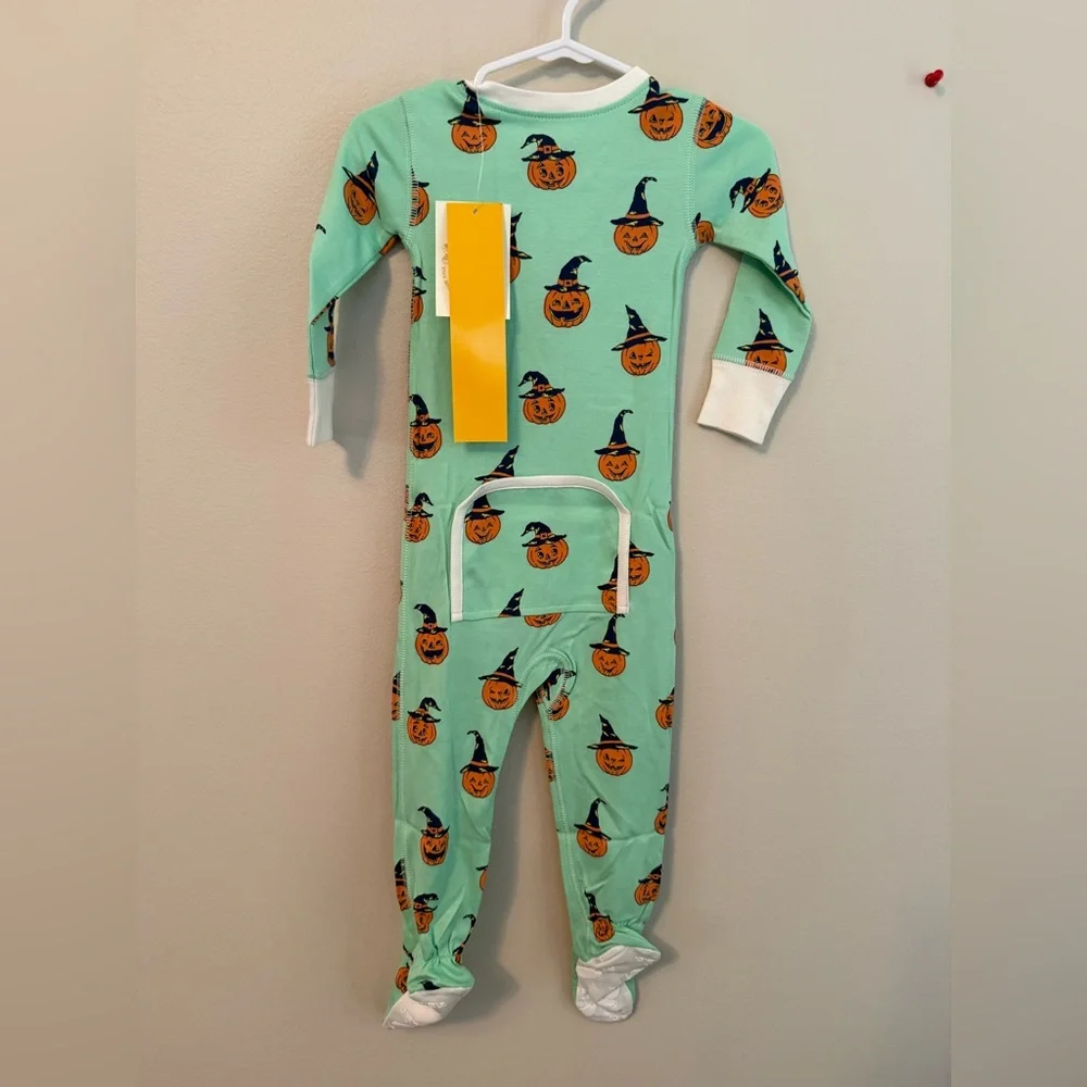 The Beaufort Bonnet Company Halloween Pumpkin Footed Night Nights